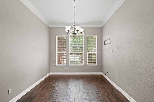 Building Photo - 1207 Wildewood Ct