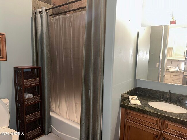 Building Photo - 15835 N Eagles Nest Dr