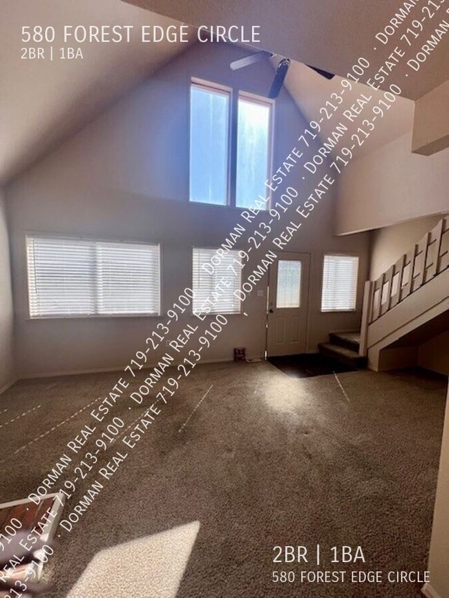 Building Photo - 580 Forest Edge Cir