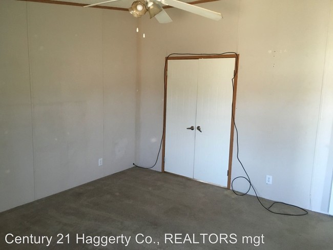 Building Photo - 4 br, 2 bath House - 1045 Garrell Lane