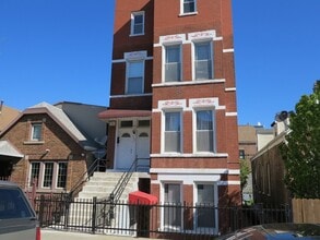 Building Photo - 2002 W 21st Pl