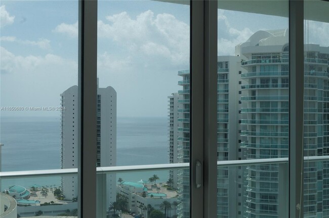 Building Photo - 300 Sunny Isles Blvd