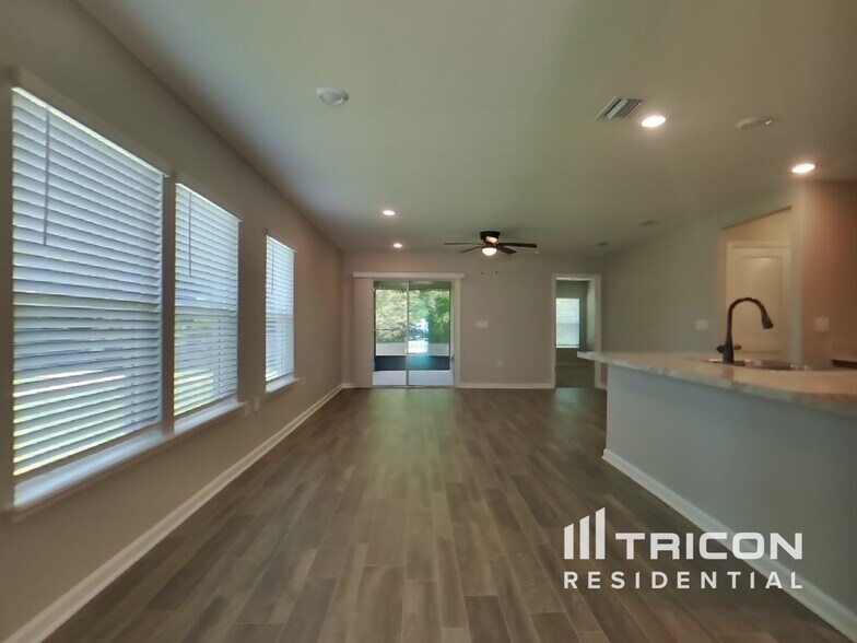 Building Photo - 217 Sawmill Landing Dr