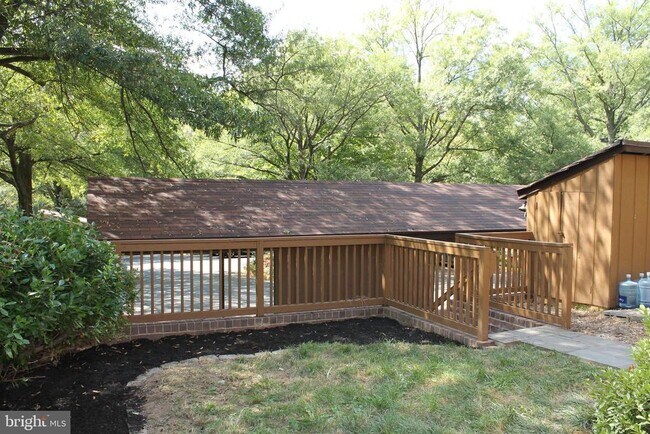 Building Photo - 11922 Escalante Ct