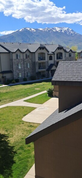 Building Photo - 1045 S 1700 W