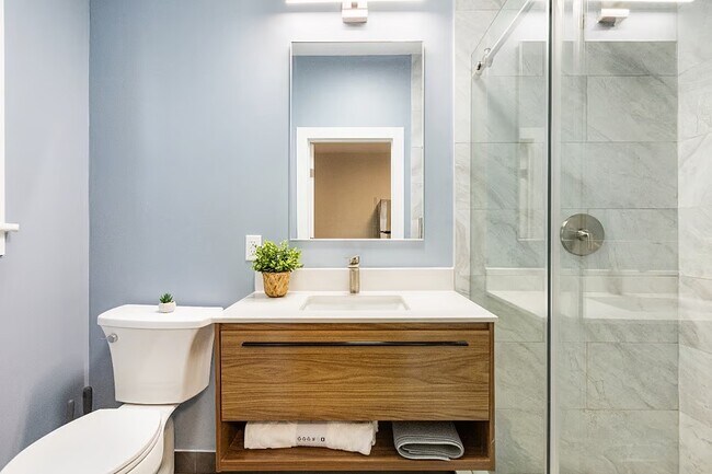 Building Photo - 63 Coral Ave