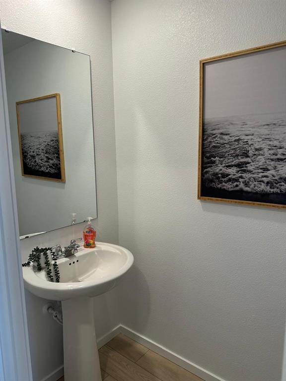 Building Photo - 868 Lynx St