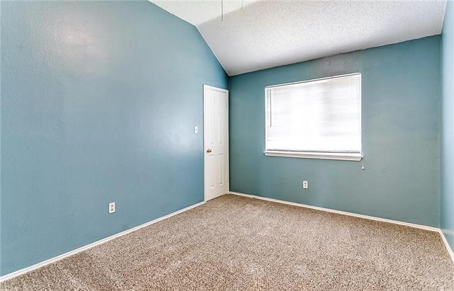 Building Photo - 6805 Canoe Ln