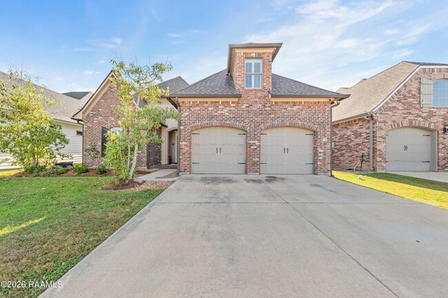 Building Photo - 117 San Sebastian Dr