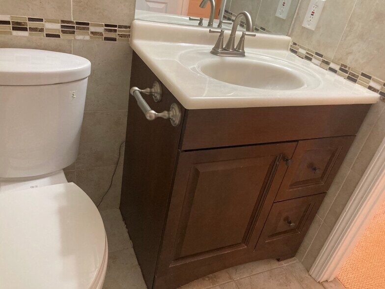 Building Photo - 41 Winter St