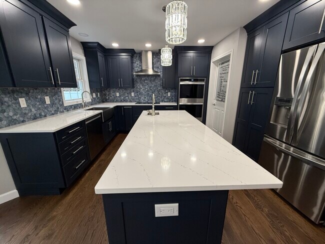 Building Photo - 317 Heather Glen Ln