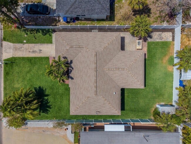 Building Photo - 315 82nd Ave