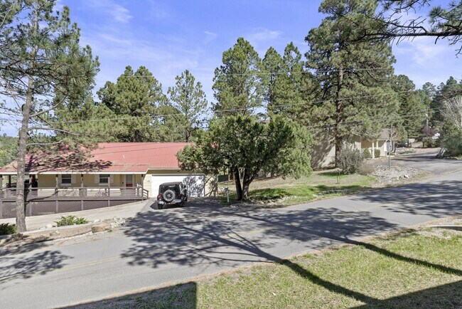 Building Photo - 126 North St