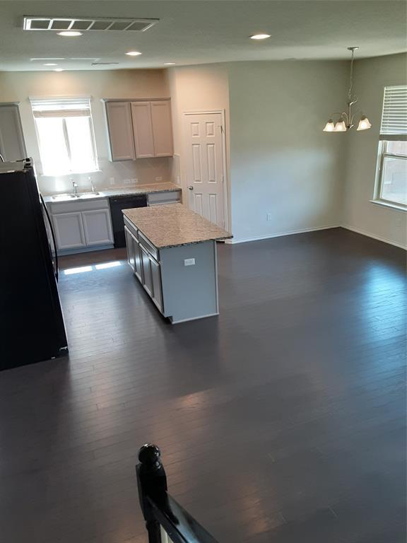 Building Photo - 504 Coffee Berry Dr
