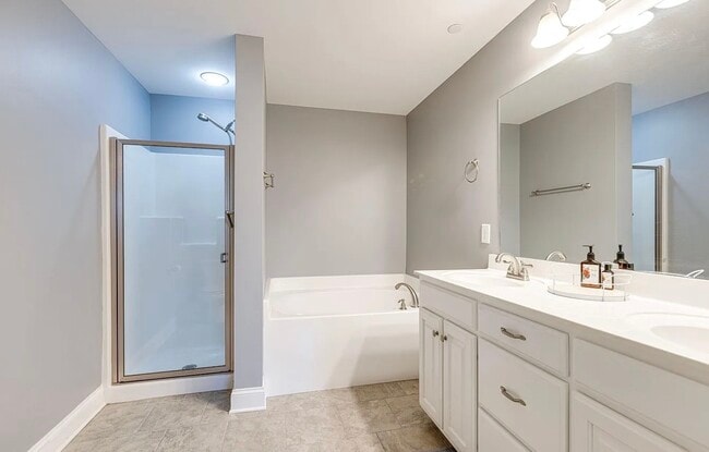 Building Photo - 1003 Irish Way