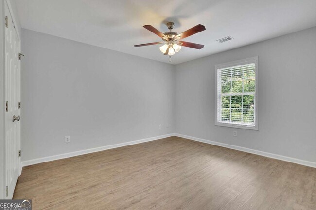 Building Photo - 13491 Spring View Dr