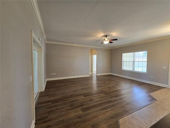 Building Photo - 1720 Saddlewood Dr