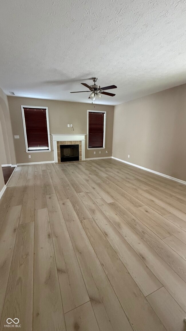 Building Photo - 5784 Pebblebrooke Rd