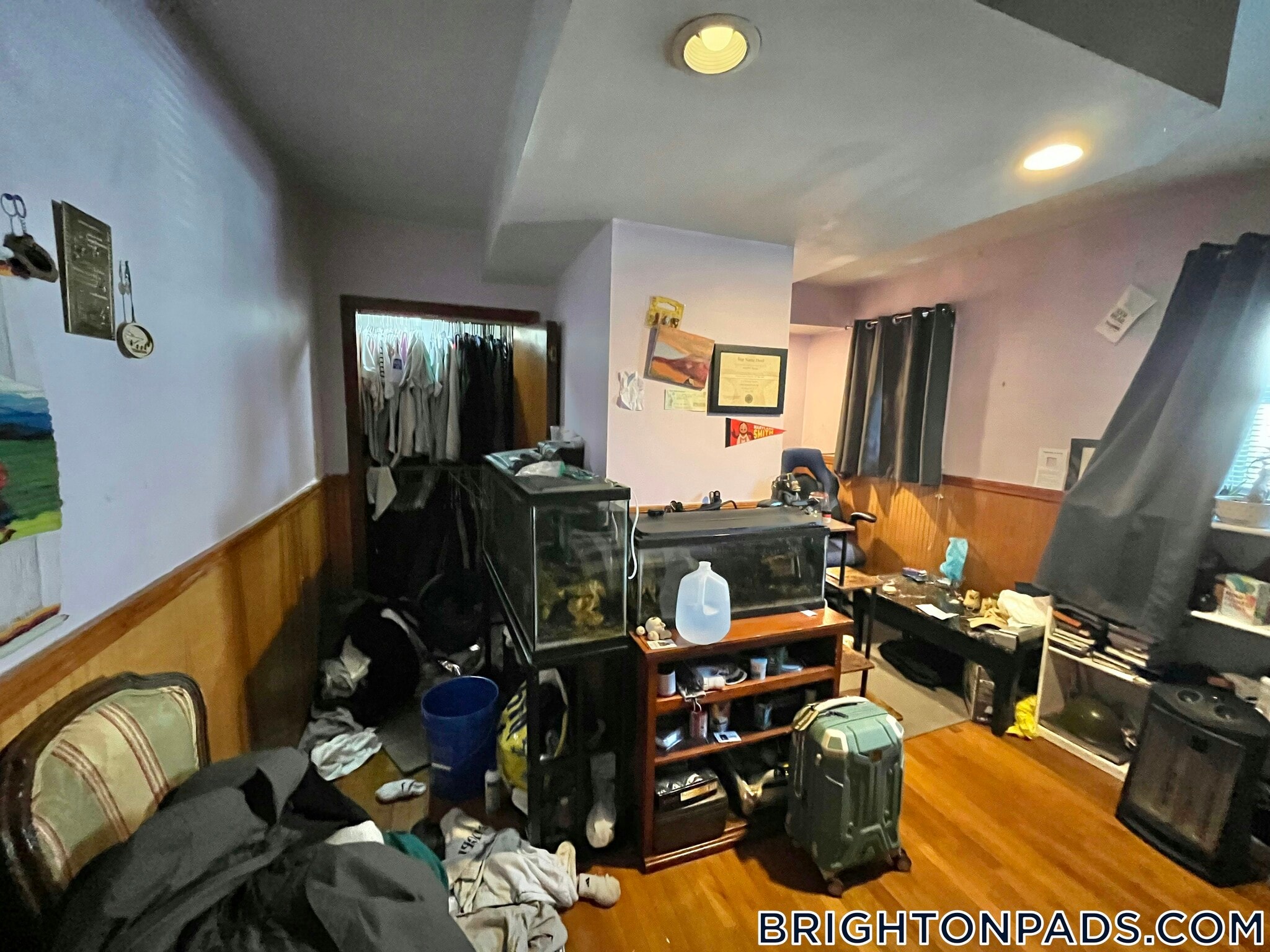 Building Photo - 121 Murdock St