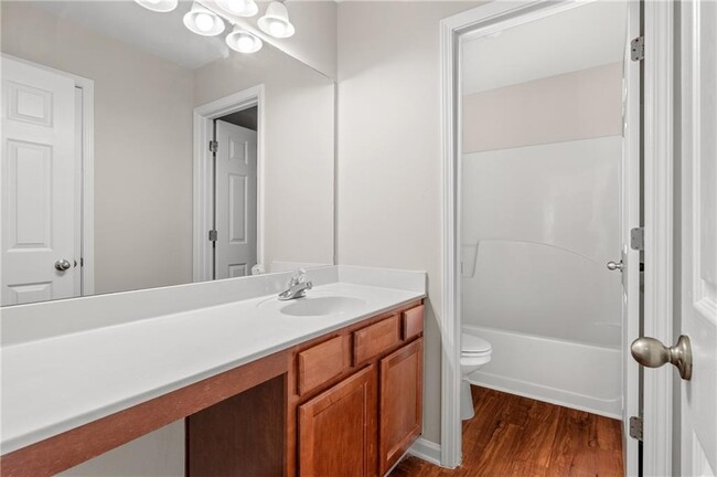 Building Photo - 1125 Harvest Brook Dr NE