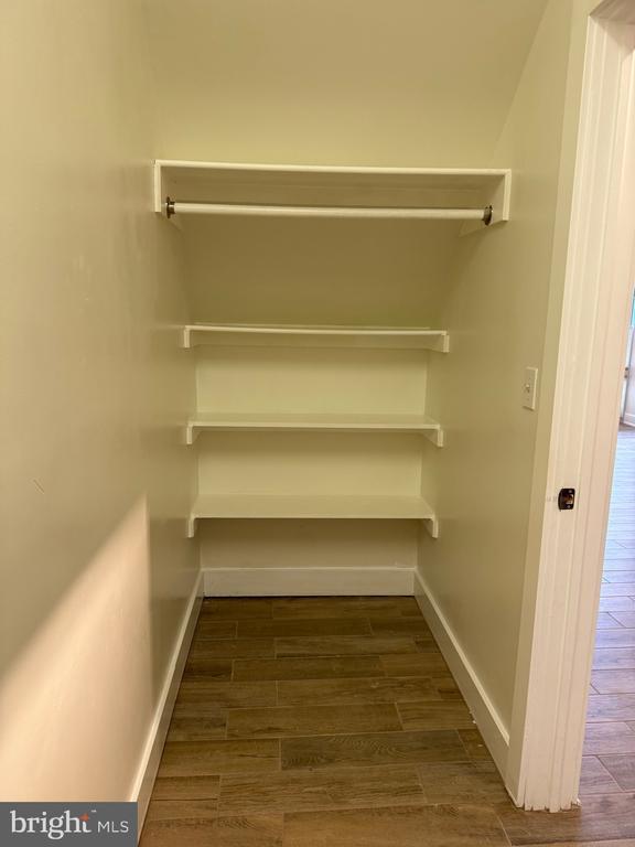 Building Photo - 4334 Farragut St