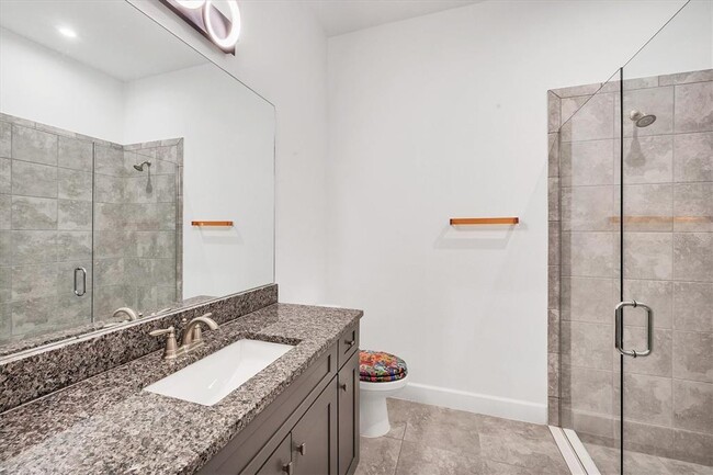 Building Photo - 5657 Scarlotti St