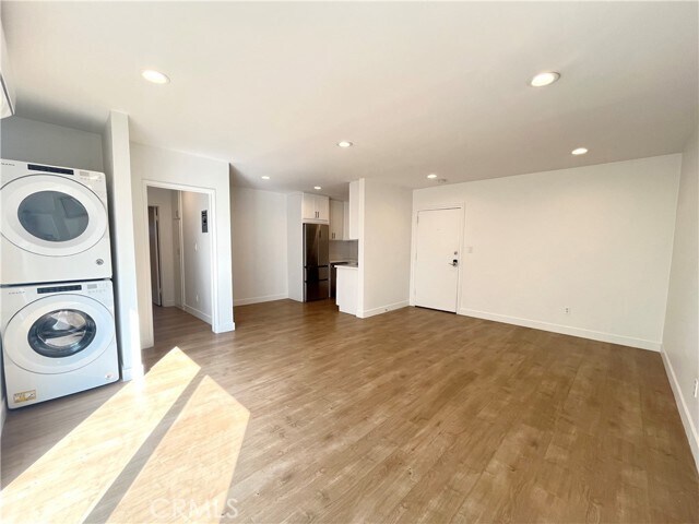 Building Photo - 8308 Clinton Ave