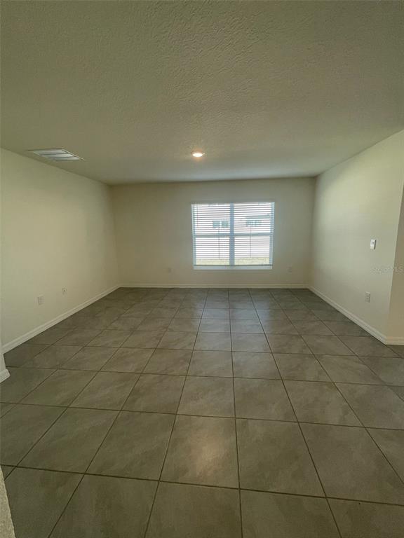 Building Photo - 6961 SE 111th Ln