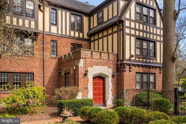 Building Photo - 415 City Ave