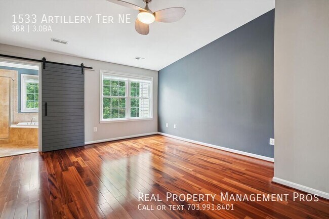 Building Photo - 1533 Artillery Terrace NE