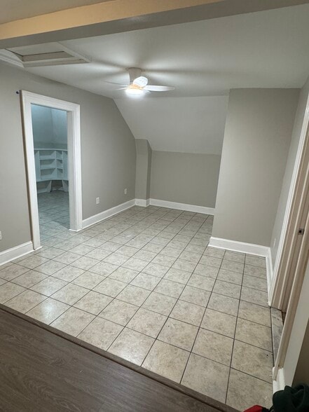 Building Photo - 76 Washington Ave