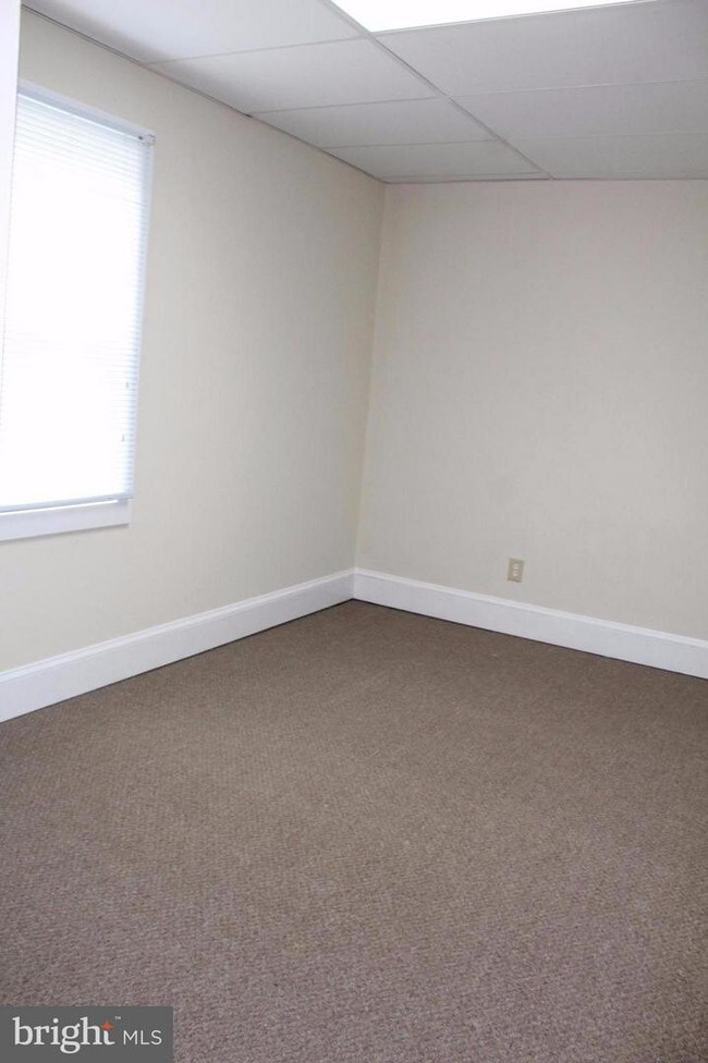 Building Photo - 2120 Lafayette Blvd