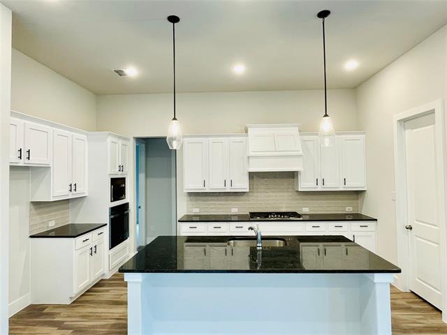 Building Photo - 1829 Arbor Dr