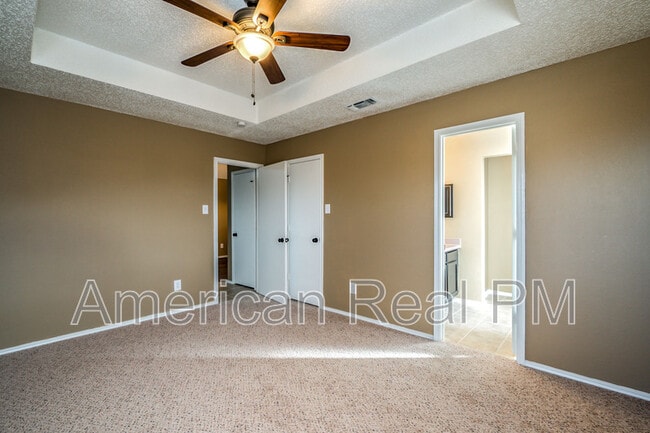 Building Photo - 721 Westover Dr