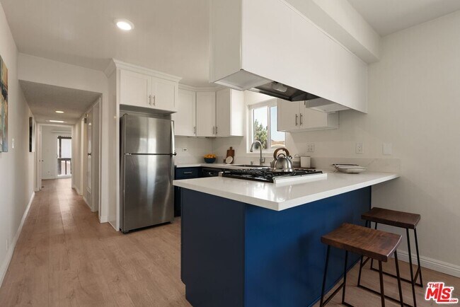 Building Photo - 41 29th Ave