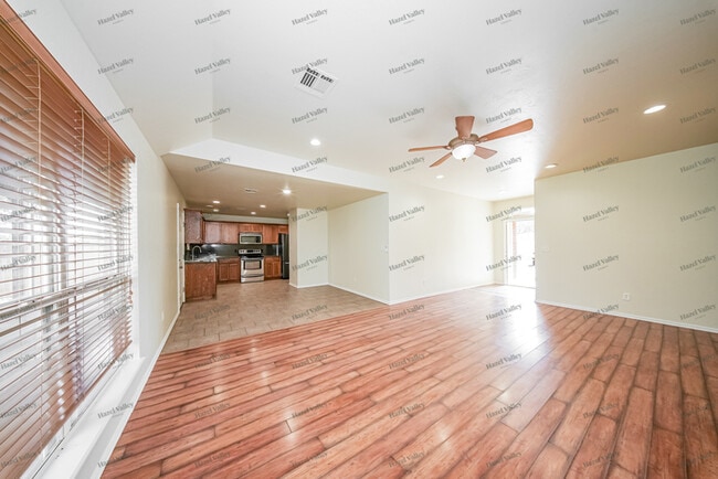 Building Photo - 484 Timber Ridge Rd