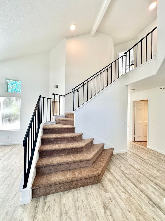 Building Photo - Beautiful & Updated Two-Story on a Quiet Cul-De-Sac, Private Fenced Yard Space, & Just Minutes to...