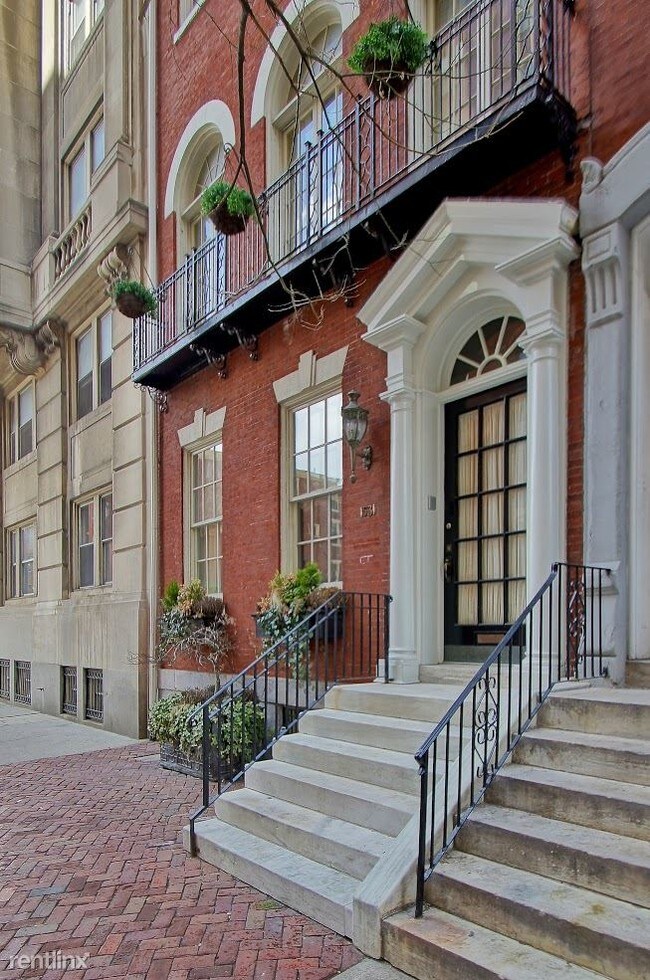 Primary Photo - 5 br, 5.5 bath Townhome - 1531 Spruce St