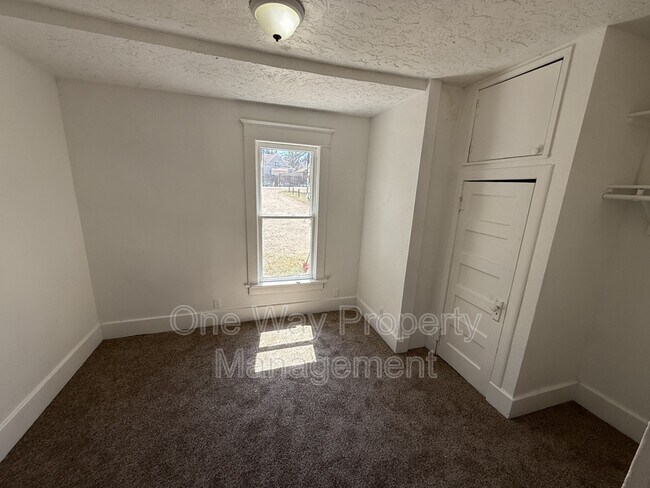 Building Photo - 1440 10th St