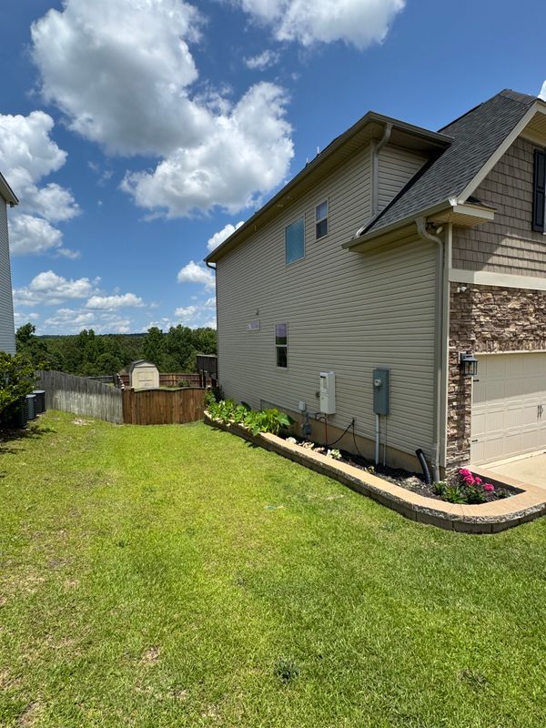 Building Photo - 139 Kelsney Ridge Dr