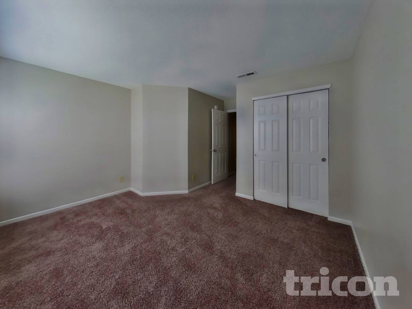 Building Photo - 712 Holly Rose Way