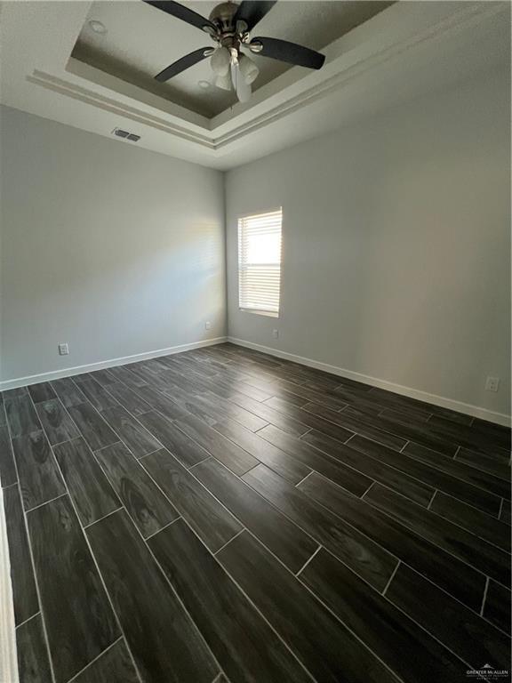 Building Photo - 14 S Links Dr