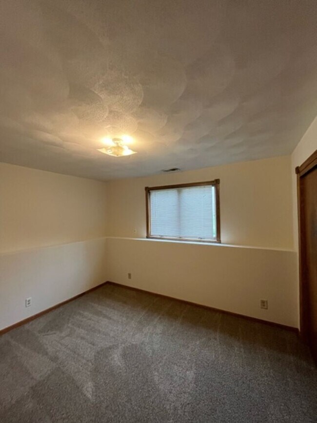 Building Photo - 291