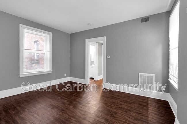 Building Photo - 1073 Grant St