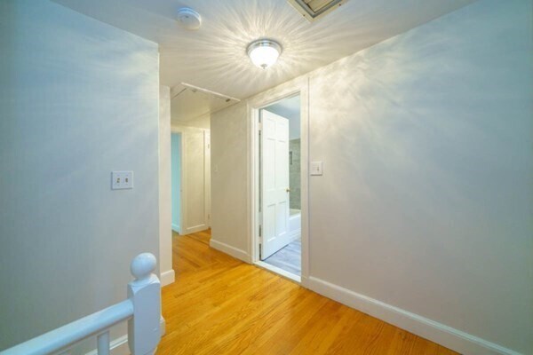 Building Photo - 33 Jackson Rd