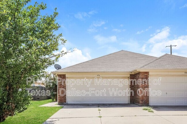 Building Photo - 496 Brookbank Dr