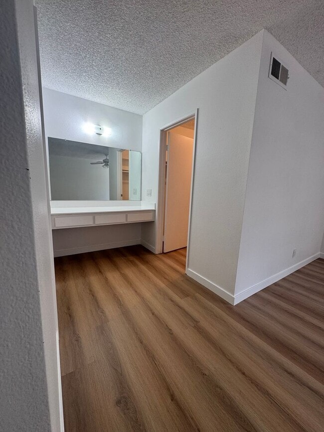 Building Photo - 19082 Sloop Cir