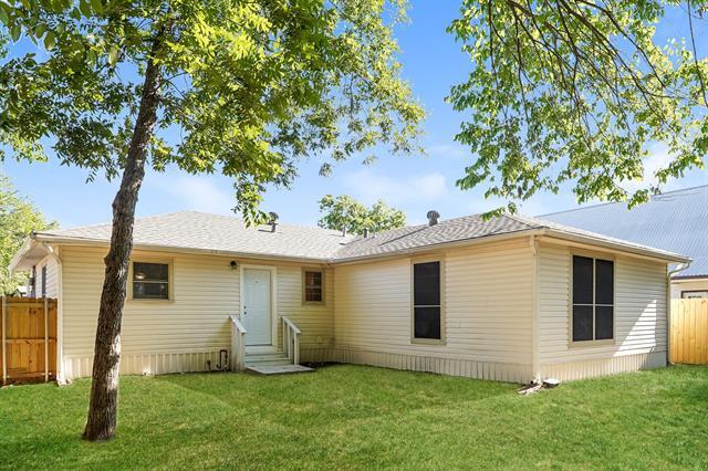 Building Photo - 102 E Barton St