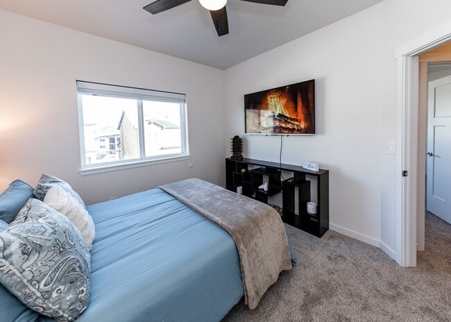 Building Photo - Serene, Peaceful Retreat nestled up to Mt Open Space