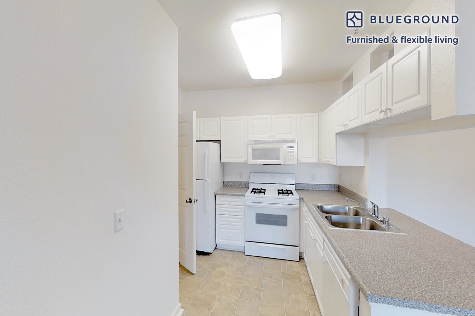 Building Photo - 3200 Rubino Dr